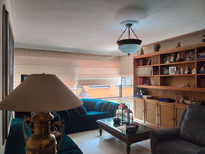 Apartamento de 3 alcobas en venta en El Poblado, Medellín, 208 m² · foto 3 de 17