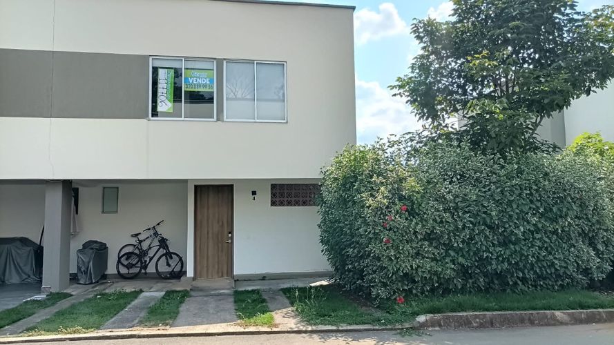 Casa de 3 alcobas en venta en Alfaguara, Jamundí, 106 m² · foto 4 de 24