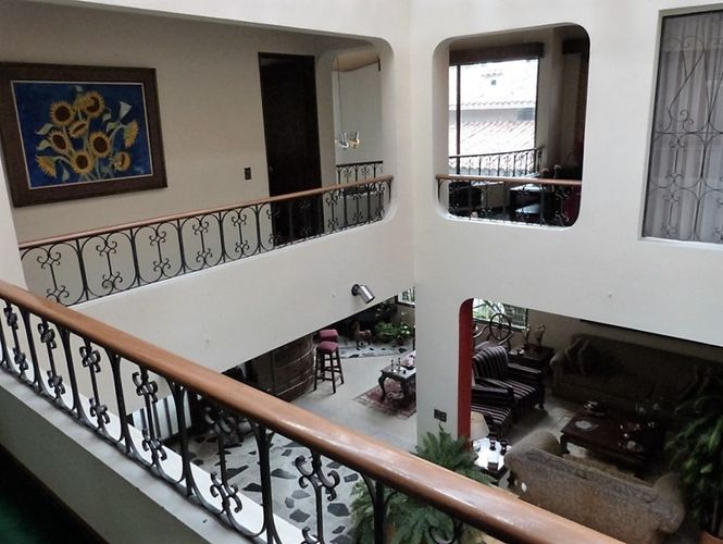 Casa en venta en Santa Barbara, Bogotá · foto 9 de 20