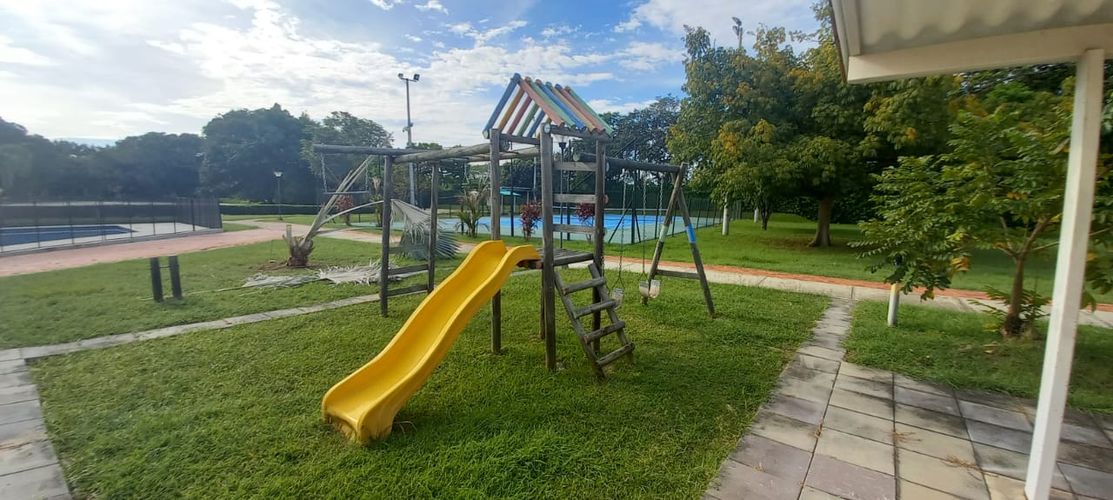 Casa de 3 alcobas en arriendo en Bosques De Peñalisa, Ricaurte, 800 m² · foto 20 de 24