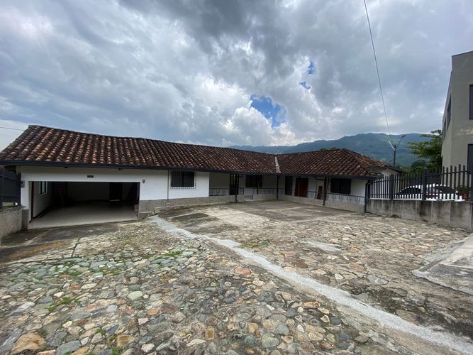 Oficina en arriendo en Camino Verde, Envigado, 450 m² · foto 12 de 12
