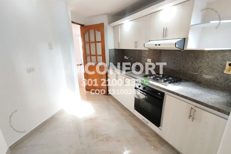 Apartamento de 3 alcobas en arriendo en Estadio, Medellín, 150 m² · foto 8 de 24