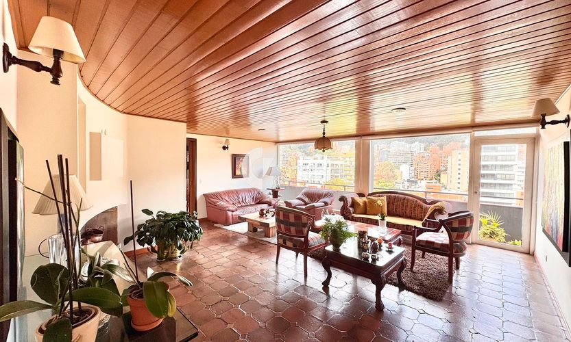 Apartamento de 3 alcobas en venta en El Nogal, Bogotá, 320 m² · foto 6 de 15