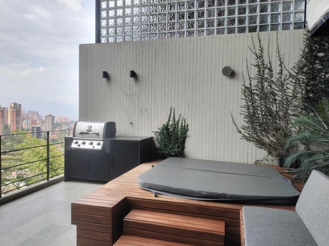 Apartamento de 2 alcobas en venta en Altos Del Poblado, Medellín, 290 m² · foto 20 de 20
