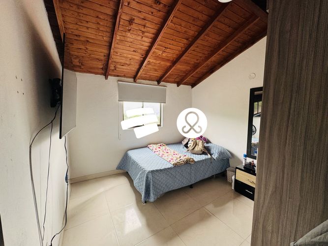 Edificio en venta en Cabecera San Antonio De Prado, Medellín, 262 m² · foto 10 de 24