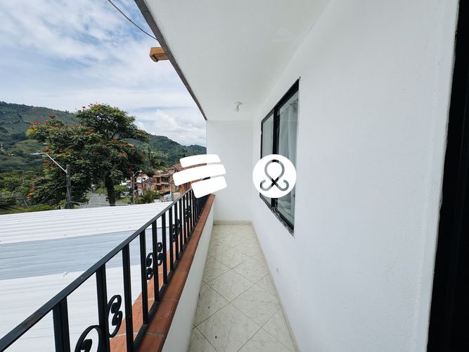 Edificio en venta en Cabecera San Antonio De Prado, Medellín, 262 m² · foto 15 de 24