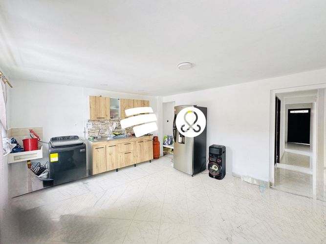 Edificio en venta en Cabecera San Antonio De Prado, Medellín, 262 m² · foto 16 de 24