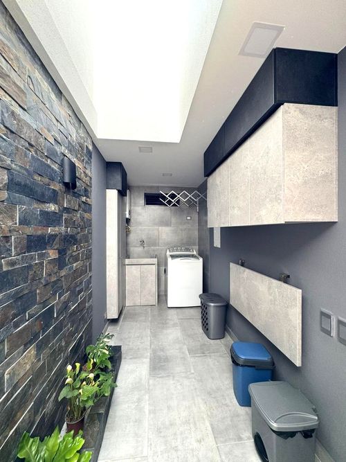 Casa de 3 alcobas en venta en Lomitas, La Ceja, 174 m² · foto 4 de 17