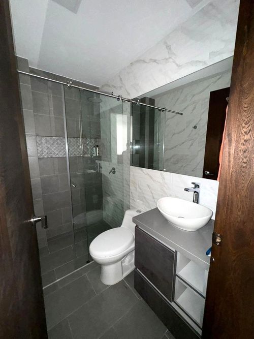 Casa de 3 alcobas en venta en Lomitas, La Ceja, 174 m² · foto 5 de 17