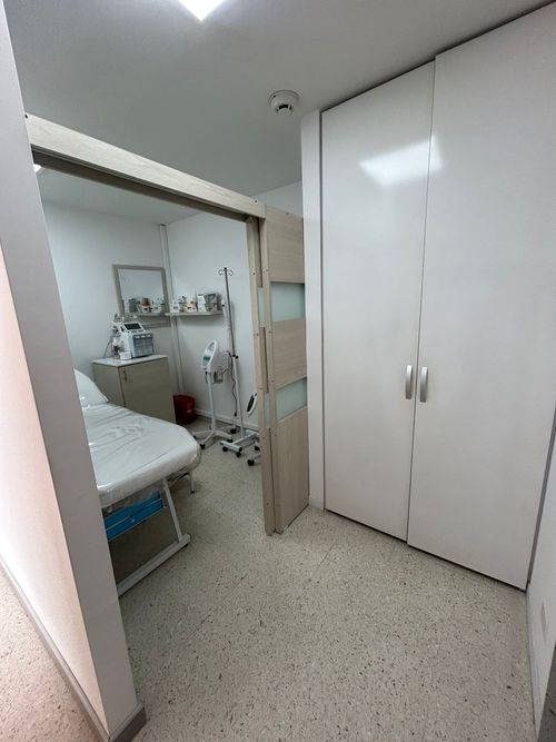 Consultorio en venta en El Piloto, Cali, 37 m² · foto 5 de 9