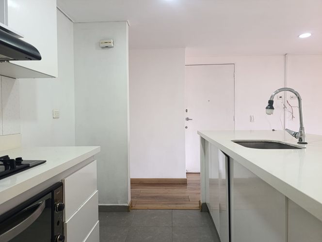 Apartamento de 3 alcobas en arriendo en El Poblado, Medellín, 89 m² · foto 5 de 20