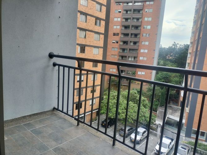 Apartamento de 3 alcobas en arriendo en Otraparte, Envigado, 107 m² · foto 18 de 18