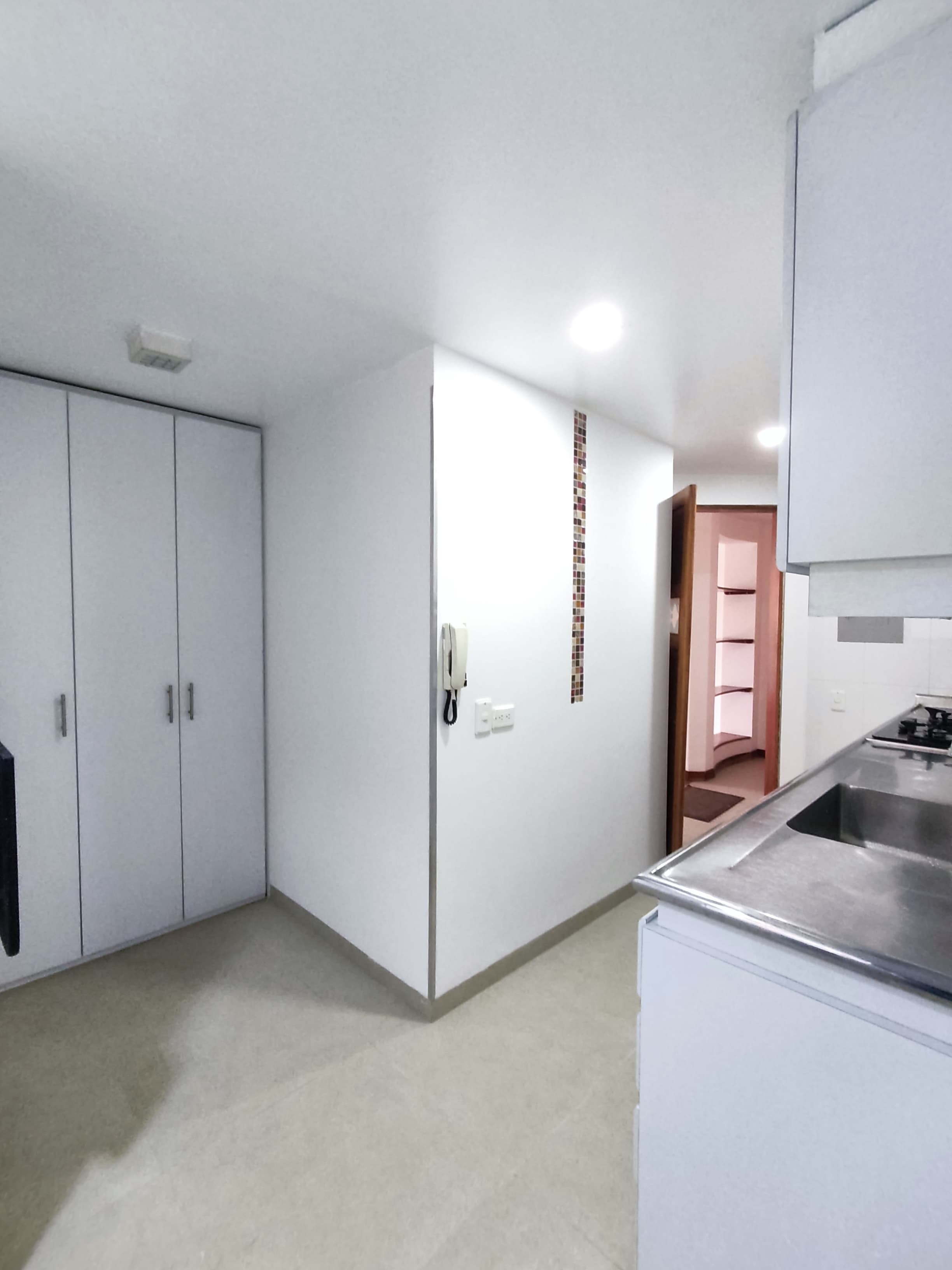 Apartamento en arriendo en Pontevedra, Bogotá · foto 4 de 16