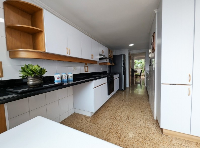 Apartamento en venta en Castropol, Medellín [No disponible] 4