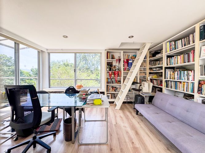 Casa de 5 alcobas en venta en Cabecera Del Llano, Bucaramanga, 596 m² · foto 3 de 20