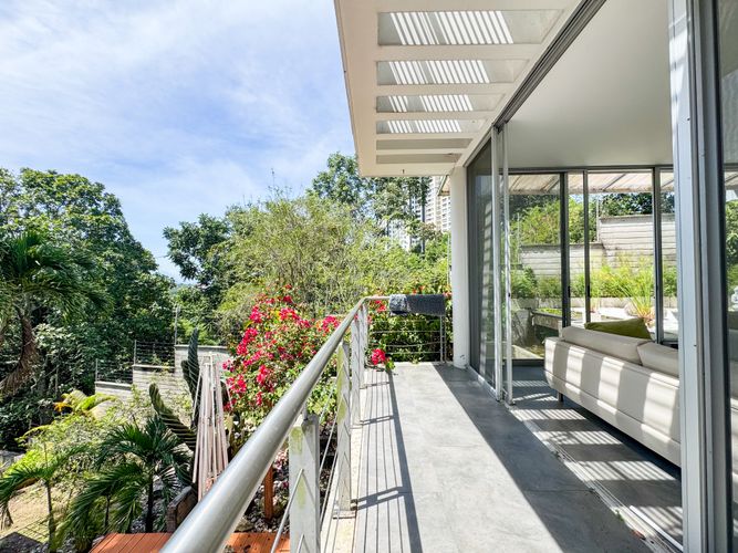 Casa de 5 alcobas en venta en Cabecera Del Llano, Bucaramanga, 596 m² · foto 19 de 20