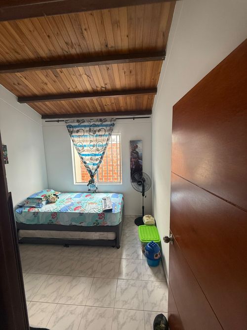 Casa de 3 alcobas en venta en Urbanizacion El Girasol, Bucaramanga, 100 m² · foto 3 de 16