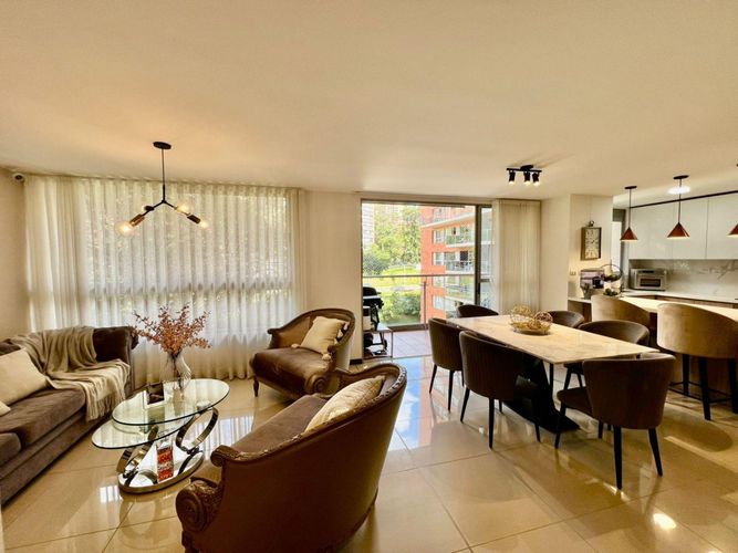 Apartamento de 3 alcobas en venta en Alejandría, Medellín, 112 m² · foto 9 de 10