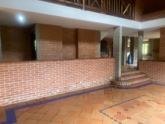 Oficina en venta en Los Almendros, Envigado, 500 m² · foto 9 de 19