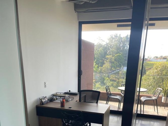 Oficina en venta en Loma Del Chocho, Envigado, 60 m² · foto 6 de 7