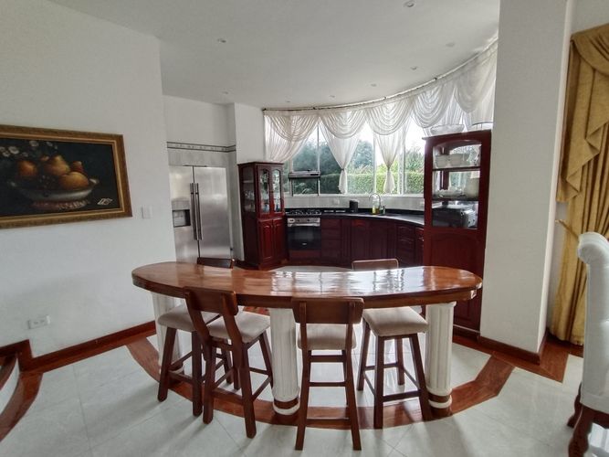 Casa de 8 alcobas en venta en Via El Eden, Armenia, 450 m² · foto 9 de 23