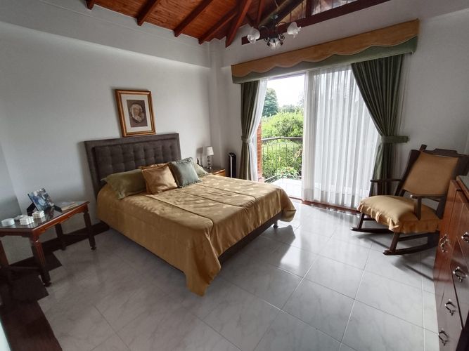Casa de 8 alcobas en venta en Via El Eden, Armenia, 450 m² · foto 19 de 23