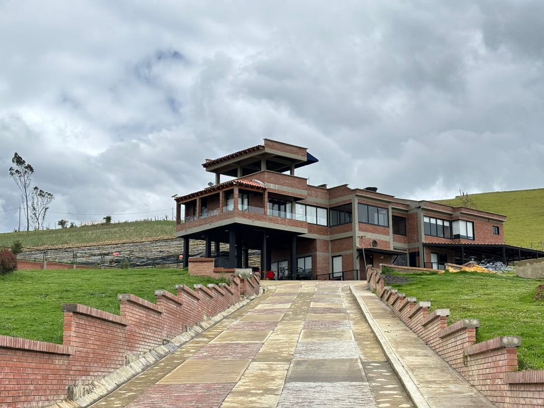Casa en venta en San Jose De La Concepcion, La Calera · foto 2 de 24