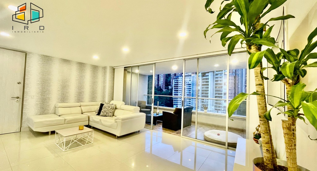 Apartamento en arriendo en El Tesoro, Medellín · foto 3 de 24