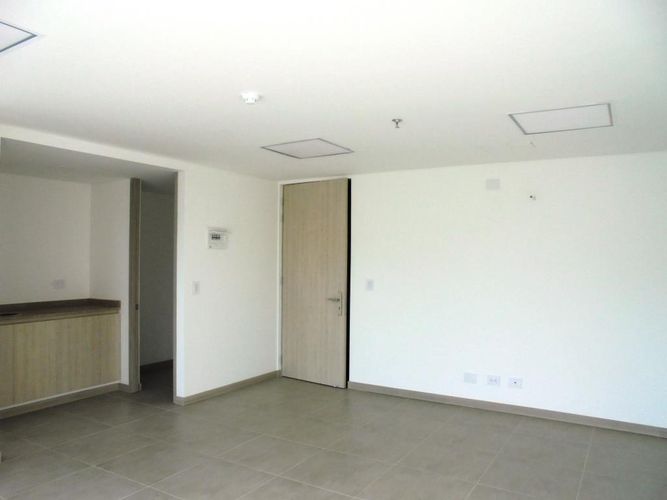 Oficina en venta en Alamos, Pereira, 34 m² · foto 3 de 5