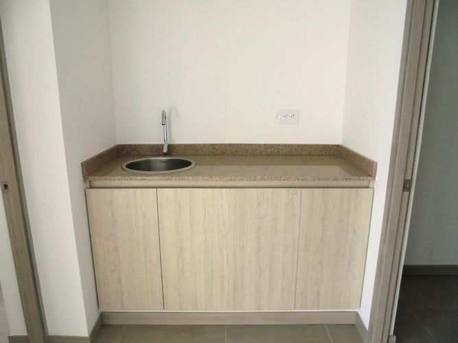 Oficina en venta en Alamos, Pereira, 34 m² · foto 4 de 5