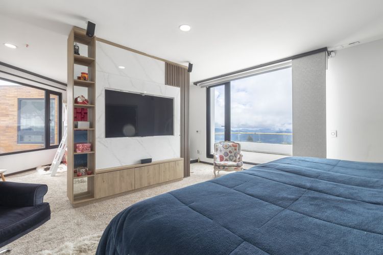 Casa de 5 alcobas en venta en Yerbabuena, Sopó, 305 m² · foto 8 de 20
