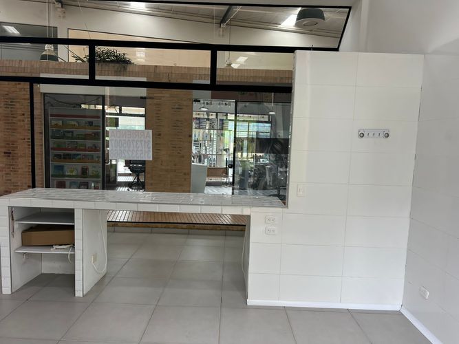 Local en arriendo en Refugio Del Valle, La Calera, 34 m² · foto 6 de 8