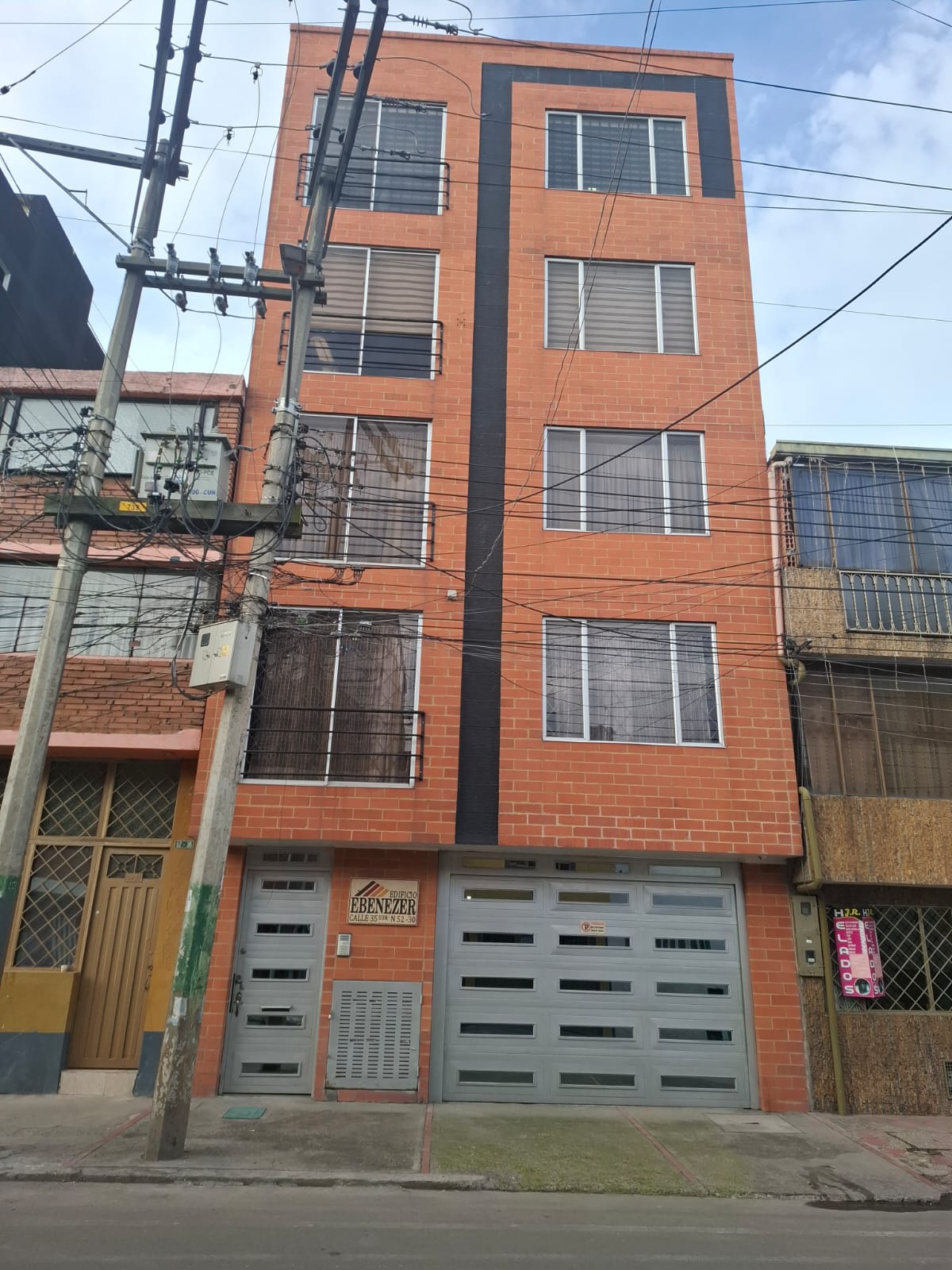 Apartamento en venta en Alcala, Bogotá · foto 2 de 20