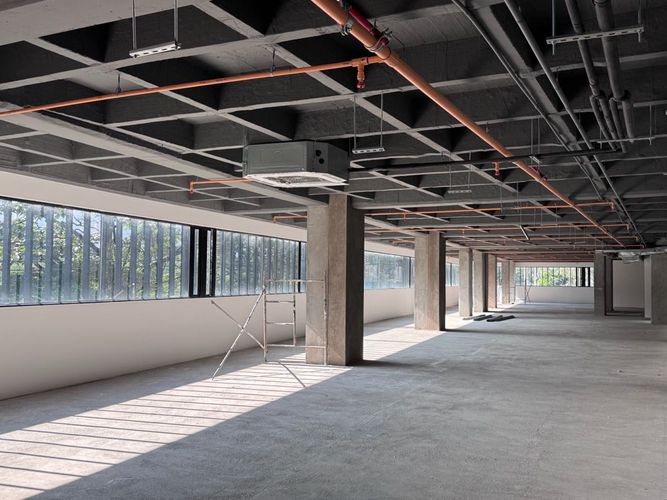 Oficina en arriendo en Santa Fe, Medellín, 602 m² · foto 10 de 17