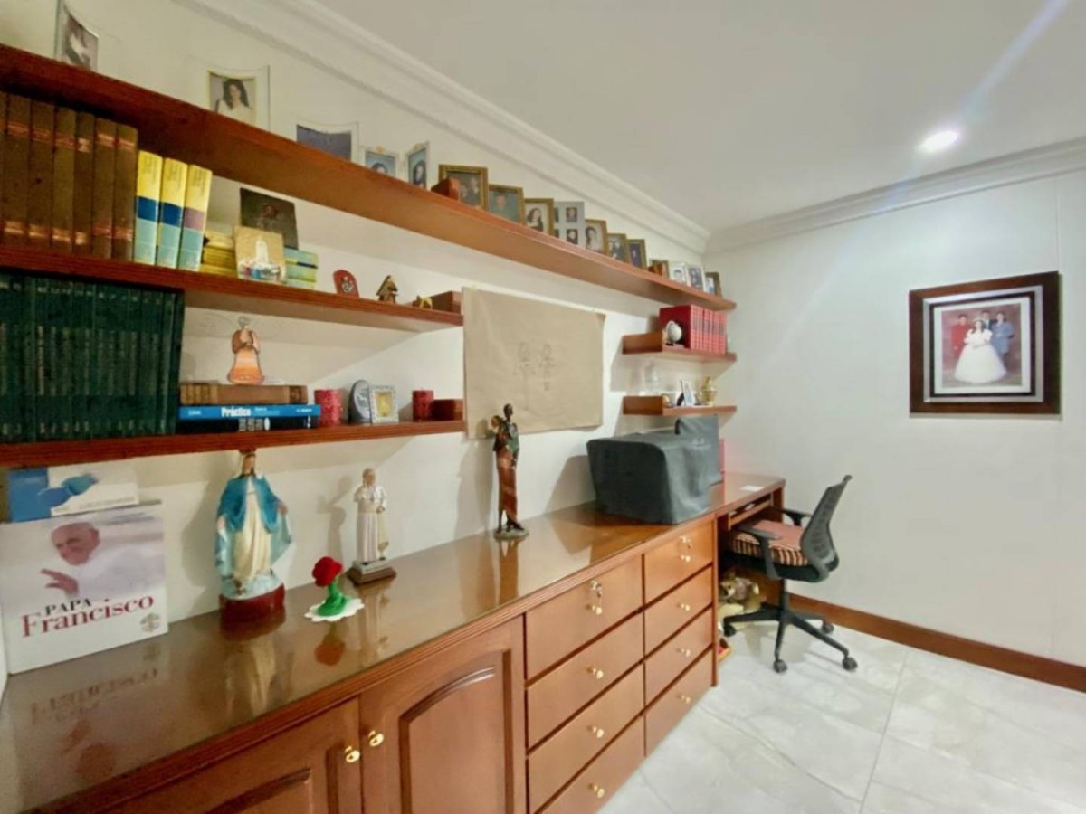 Apartamento en venta en San Patricio, Bogotá · foto 12 de 24