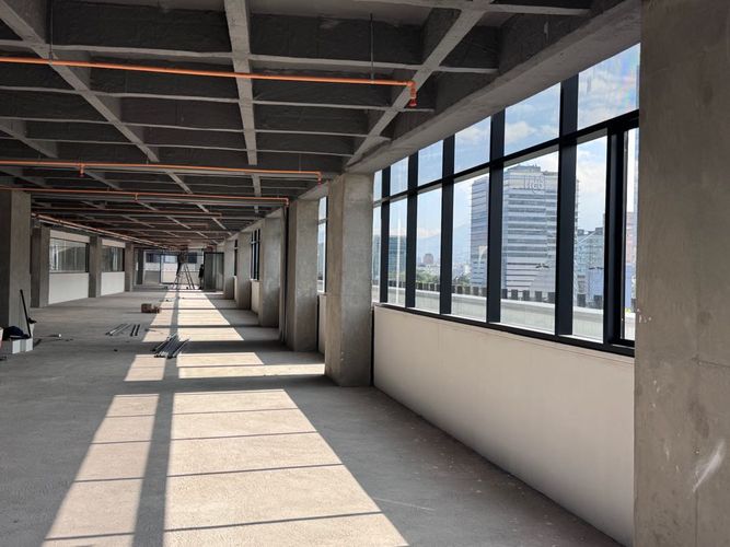 Oficina en arriendo en Santa Fe, Medellín, 2431 m² · foto 11 de 19