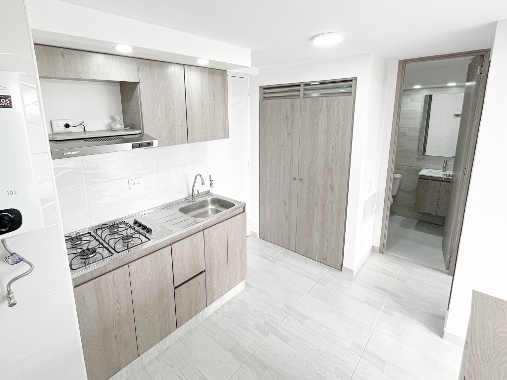 Apartamento en venta en Industrial Centenario, Bogotá · foto 4 de 17
