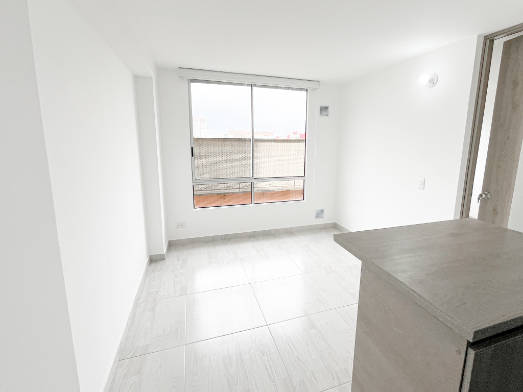 Apartamento en venta en Industrial Centenario, Bogotá · foto 5 de 17