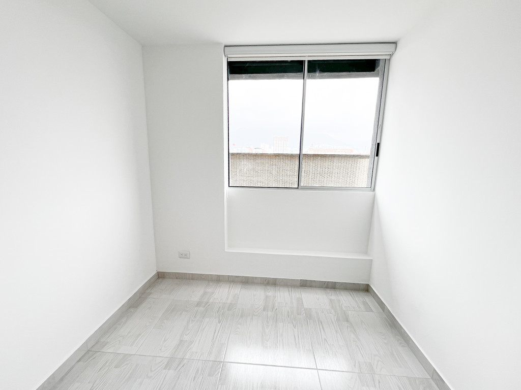 Apartamento en venta en Industrial Centenario, Bogotá · foto 8 de 17