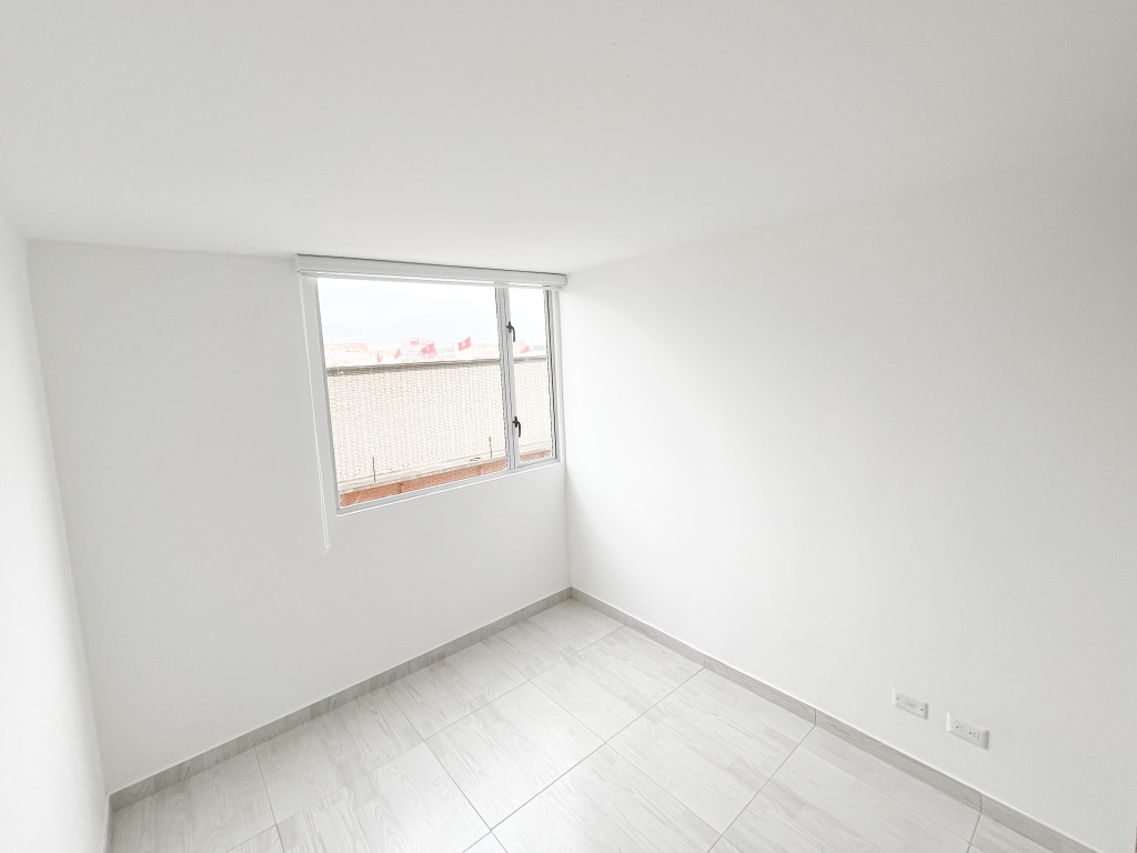 Apartamento en venta en Industrial Centenario, Bogotá · foto 13 de 17