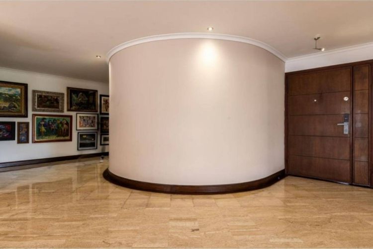 Apartamento de 3 alcobas en venta en San Lucas, Medellín, 420 m² · foto 7 de 24