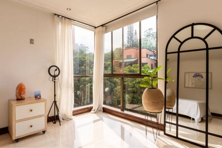 Apartamento de 3 alcobas en venta en San Lucas, Medellín, 420 m² · foto 16 de 24