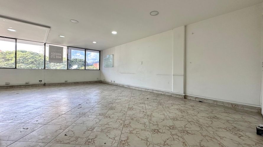 Oficina en venta en Suramericana, Medellín, 55 m² · foto 6 de 12