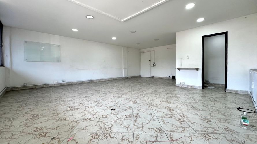 Oficina en venta en Suramericana, Medellín, 55 m² · foto 8 de 12