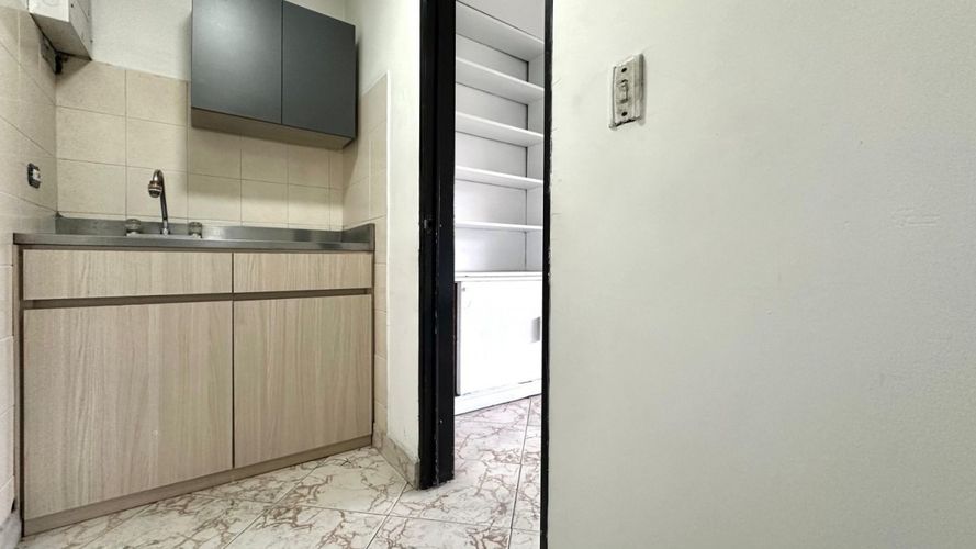 Oficina en venta en Suramericana, Medellín, 55 m² · foto 9 de 12