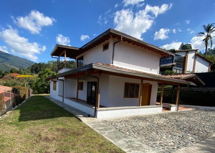 Oficina en arriendo en Mesa, Envigado, 300 m² · foto 10 de 10