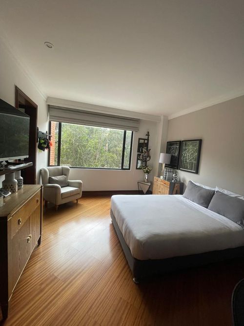 Apartamento de 5 alcobas en venta en Bosque De Pinos, Bogotá, 400 m² · foto 14 de 20