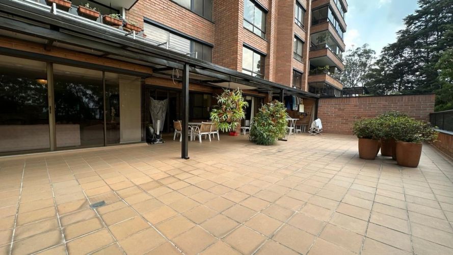 Apartamento de 3 alcobas en venta en Los Balsos, Medellín, 250 m² · foto 21 de 22