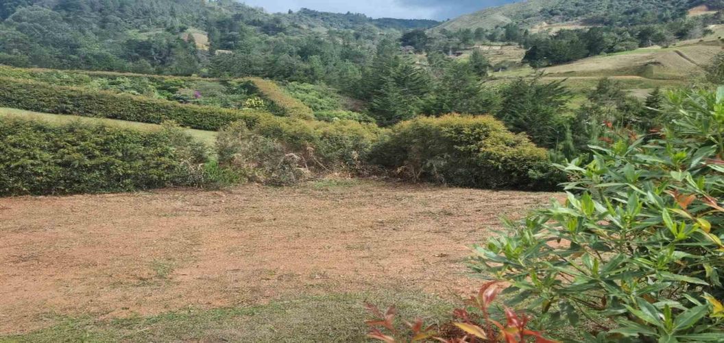 Lote en venta en El Chuscal, El Retiro, 1020 m² · foto 3 de 8
