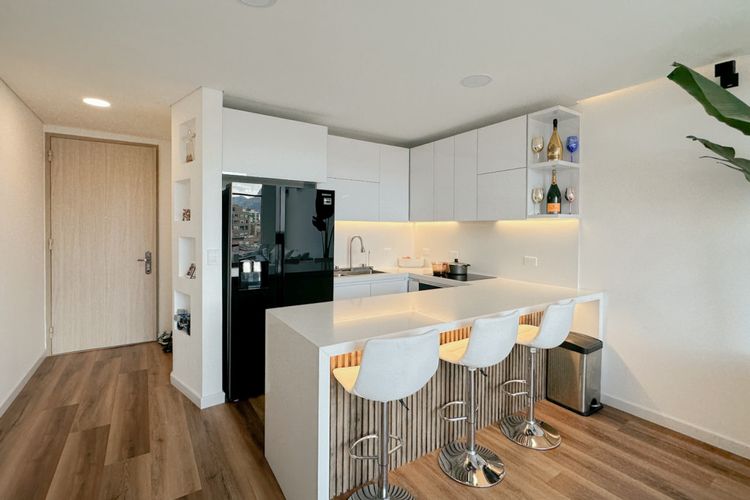 Apartamento de 1 alcoba en venta en Chico Norte, Bogotá, 73 m² · foto 3 de 15